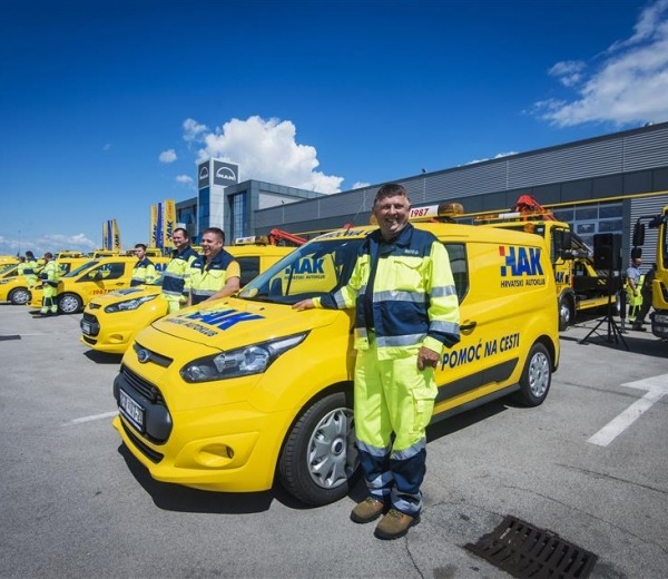 0-24 POMOĆ NA CESTI